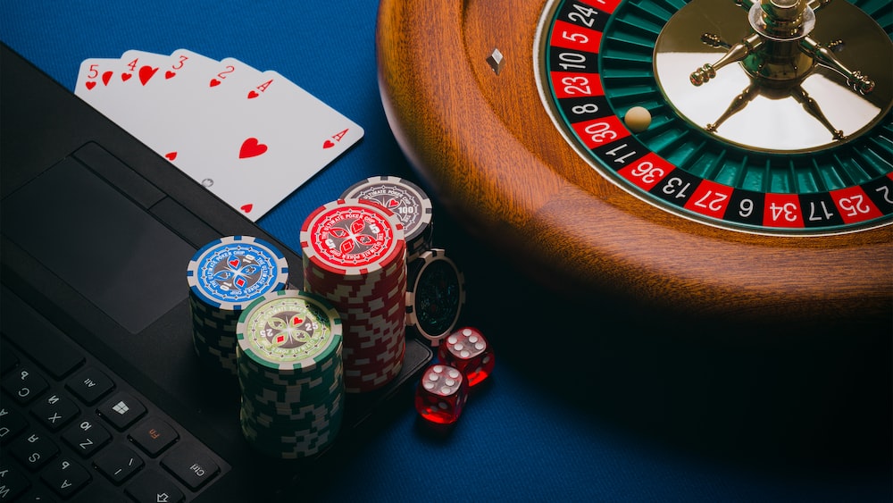 Wie Smartwatches und tragbare Technologien das Online-Glücksspiel verändern könnten